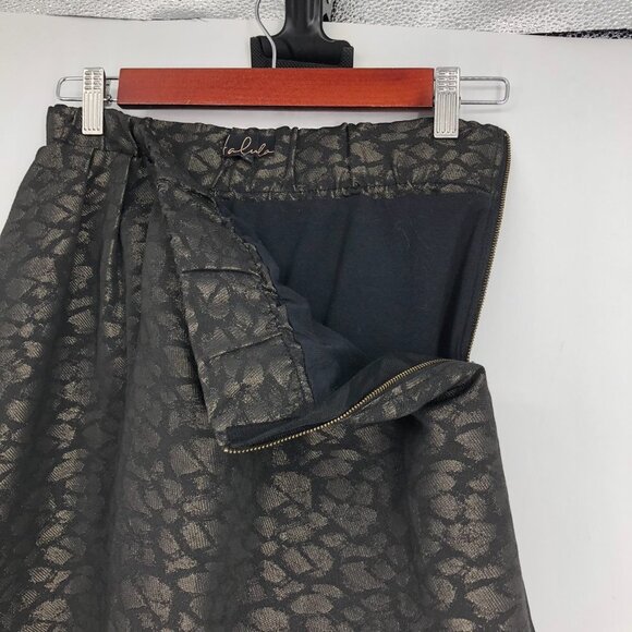 Aritzia Talula Black & Bronze Abstract Patterned Flared Mini Skirt size 2 - Picture 9 of 12